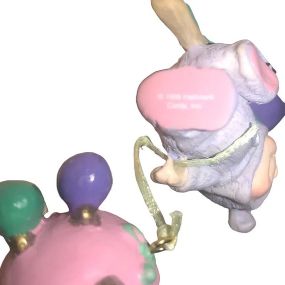 Vintage HALLMARK '97 Merry Miniature Figurines "Easter Parade" 2 pc Chick Bunny - Picture 9 of 10